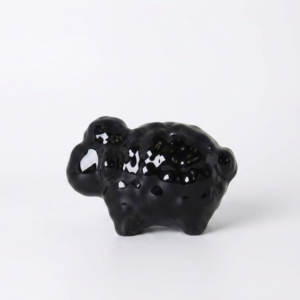 Ceramiczna pieprzniczka czarna owca Ewax – Stylowa Figurka Połysk